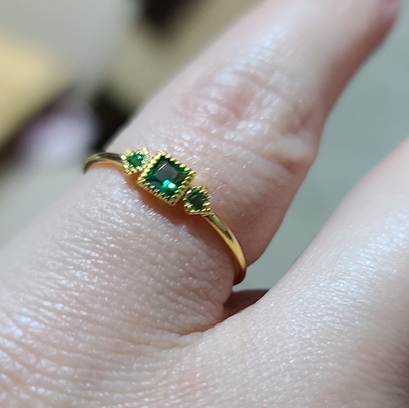 925 Sterling Silver Yellow Gold Green Zircon Daint - Picture 8 of 8